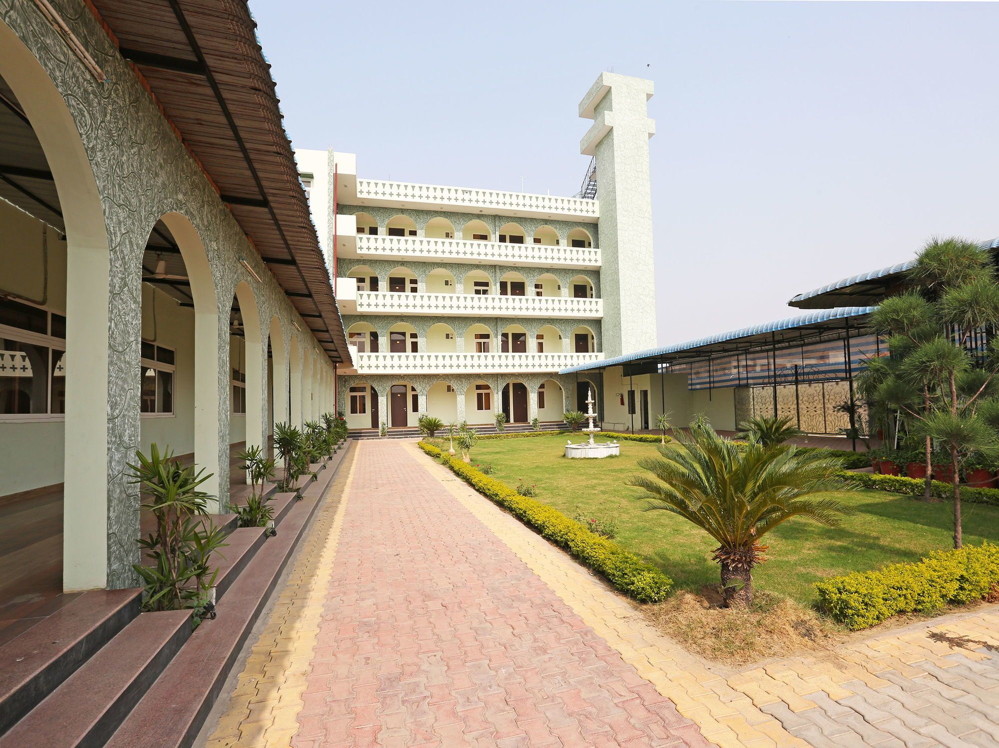 Oyo 10104 Radhika Resort Kota  Exterior foto